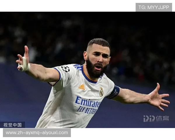 本泽马欧冠赛场过人技巧及经典突破回放