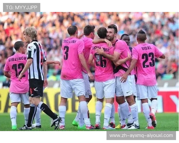 粉色球衣:意甲俱乐部视觉风格盘点 粉色球衣:意甲俱乐部视觉风格盘点